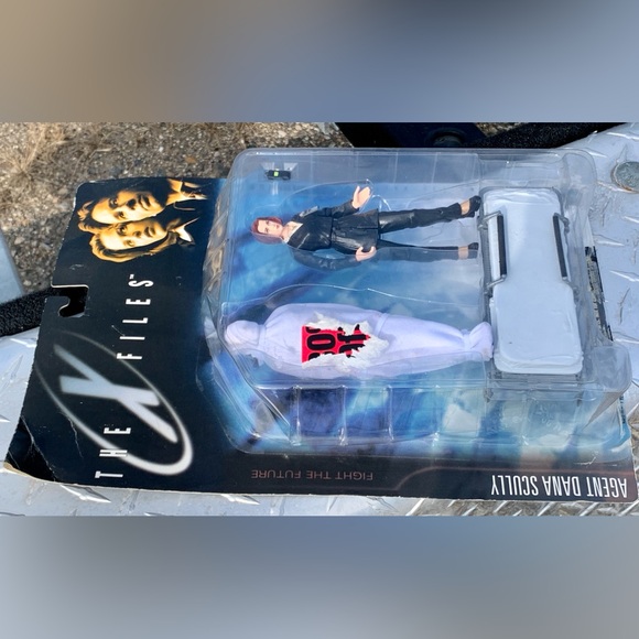 1998 Vtg Brand New Sealed X Files Agent Dana Scully Action Figure Doll - Picture 16 of 16